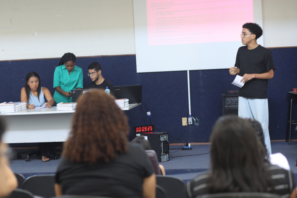 10º Encontro de Iniciação à Extensão mostra projetos desenvolvidos na universidade. (foto: Schirlene Reis/Ascom UFS)